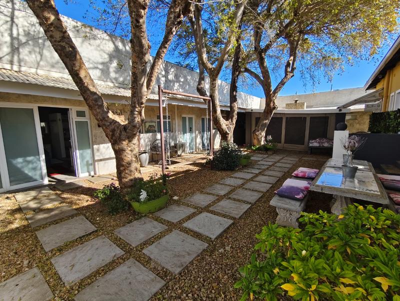 10 Bedroom Property for Sale in Parys Free State